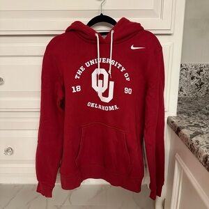 Nike OU (University of Oklahoma) sweatshirt
